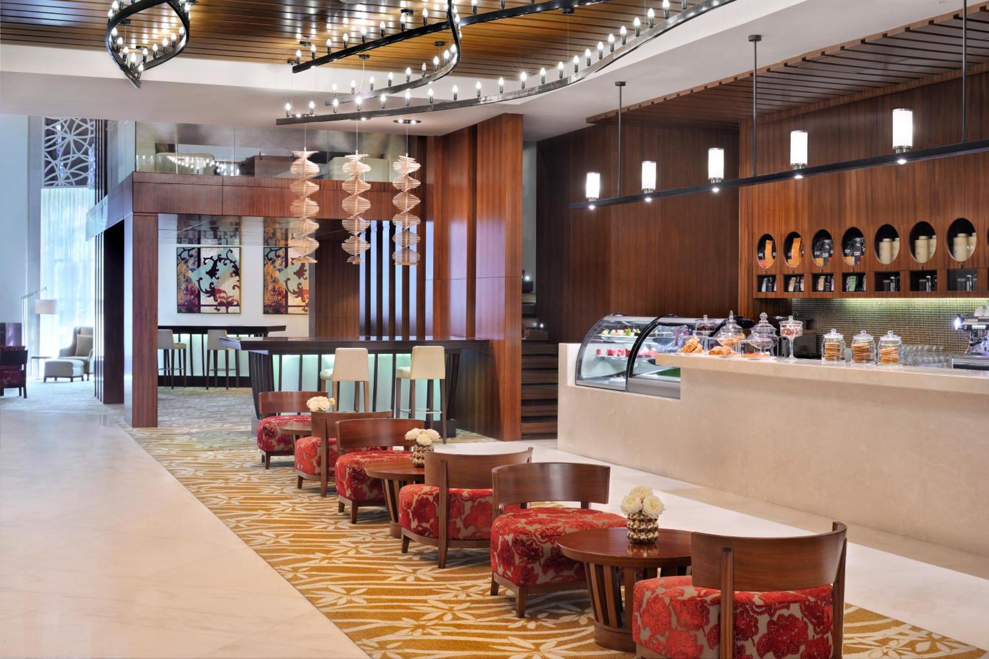 マリオット エグゼクティブ アパートメンツ ドバイ アル ジャダフ エクステリア 写真 The Lounge at the airport